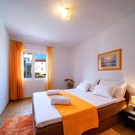 Apartments Lazaric Lopar Luaran gambar