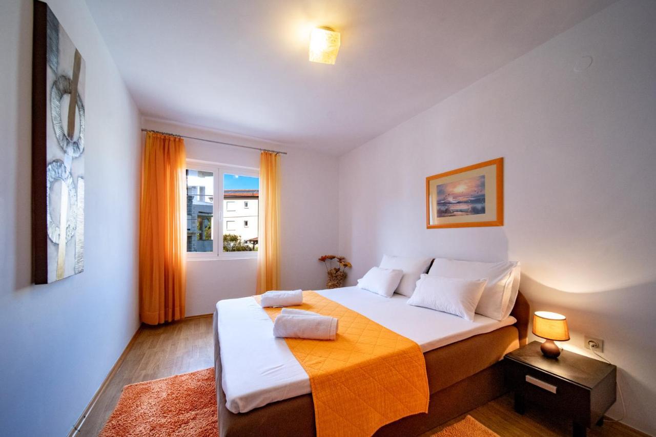 Apartments Lazaric Lopar Luaran gambar