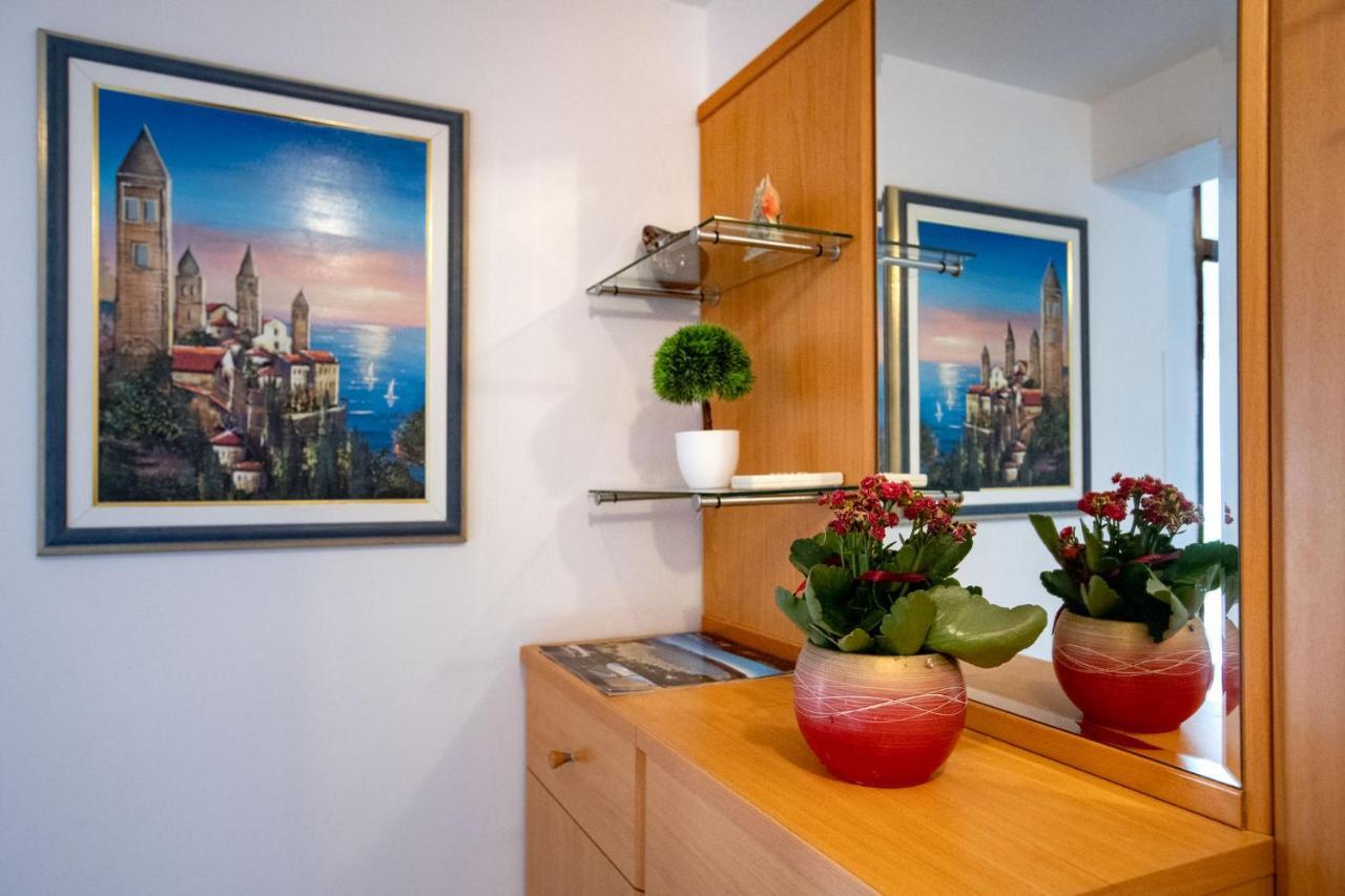 Apartments Lazaric Lopar Luaran gambar