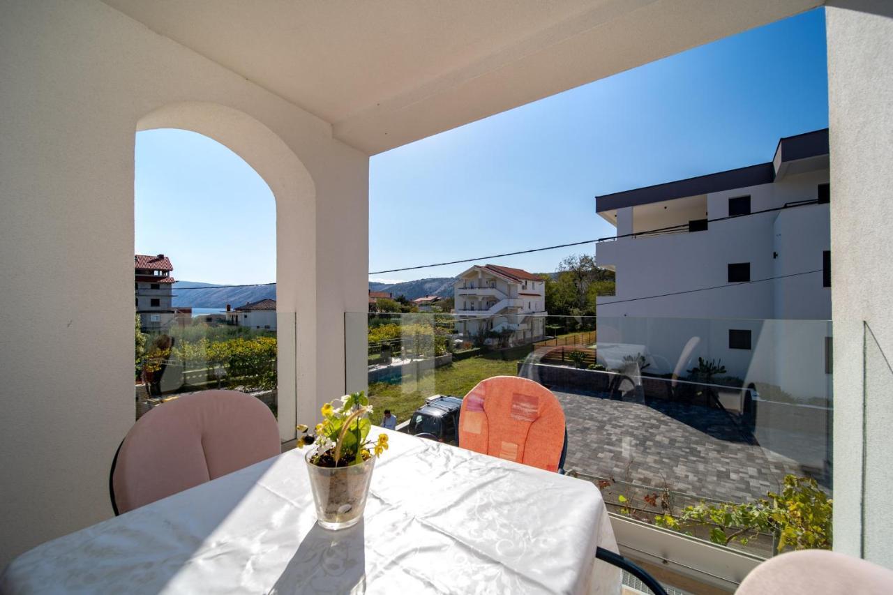 Apartments Lazaric Lopar Luaran gambar